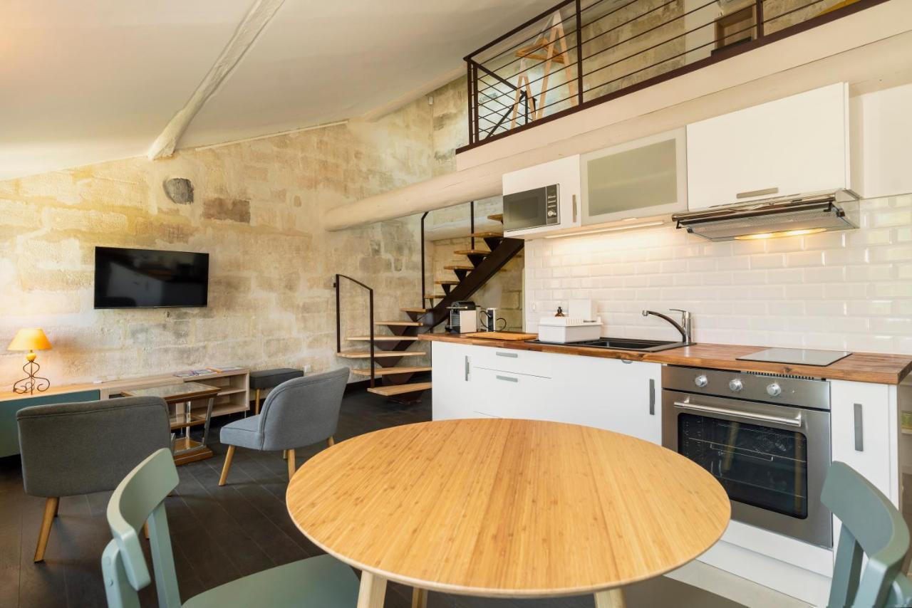 Saint Eloi - Duplex Centre Historique De Villeneuve Les Avignon Εξωτερικό φωτογραφία